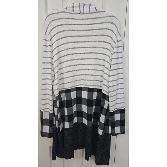 Black & White Buffalo Plaid Open Front Duster Long Cardigan with Stripes Haptics - Picture 2 of 4